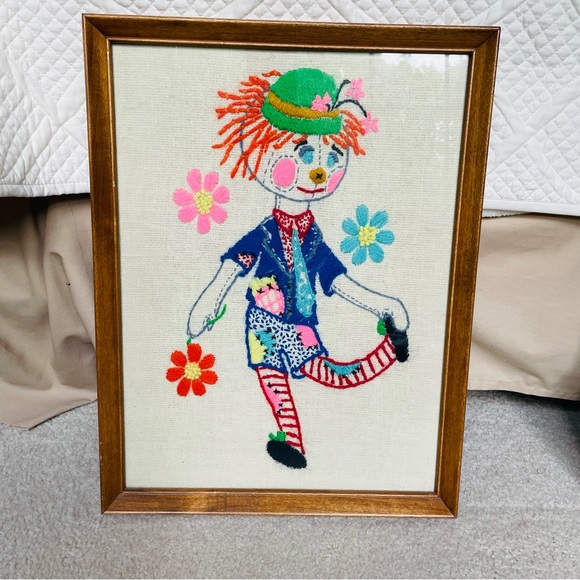 Vintage Framed Embroidered Crewel Rag Doll Set Children’s Nursery - Picture 2 of 9